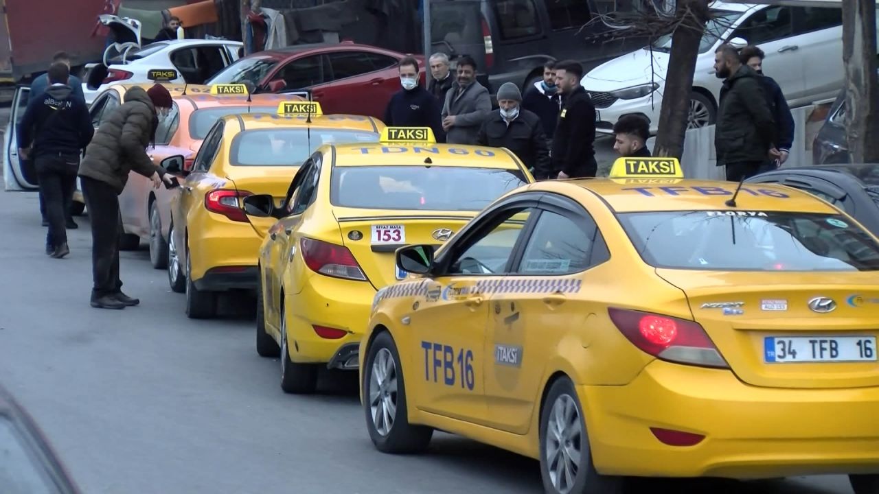 İstanbul da taksimetre güncelleme kuyruğu!
