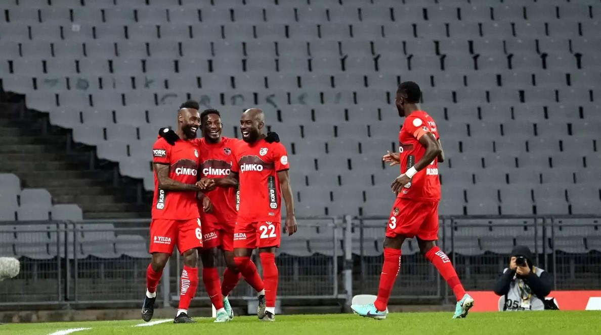 Süper Lig de Gaziantep FK, 4 maç sonra galip gelmeyi başardı