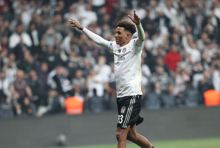 Gedson Fernandes in bonservisine  Benfica  şekli