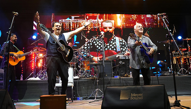 Didim de Gipsy Kings rüzgarı