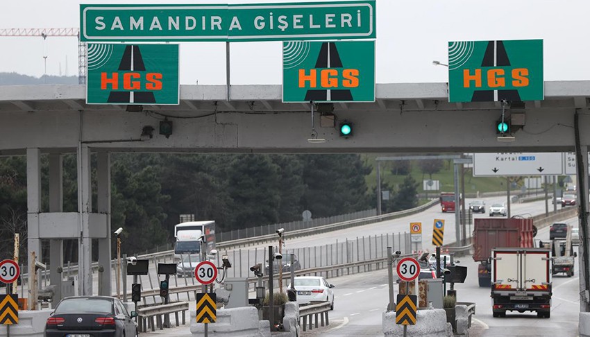 Kara yollarında serbest geçiş başladı, eski gişeler kaldırılıyor