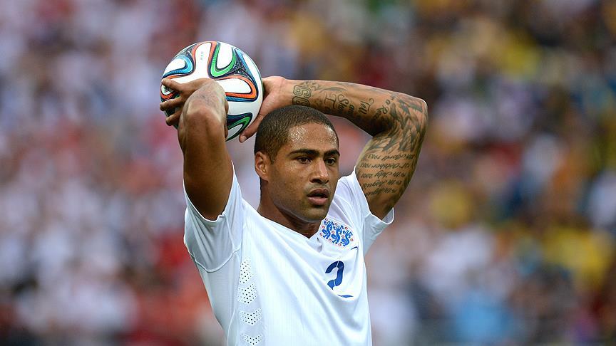 Glen Johnson futbolu bıraktı