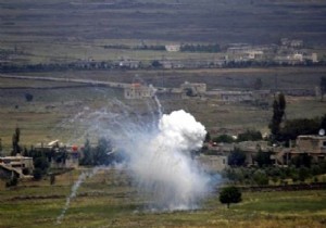 Tel Abyad gümrük kapısına ÖSO bayrağı dikildi