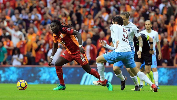 Gomis  Trabzonspor a mı gidiyor? Sosyal medyadan yanıt verdi