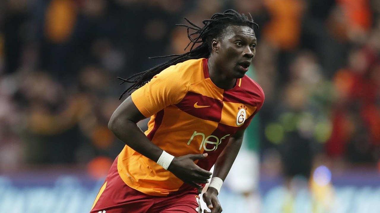 Gomis ten Türkiye ye övgü