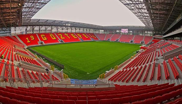Göztepe ye tanıdık isim!