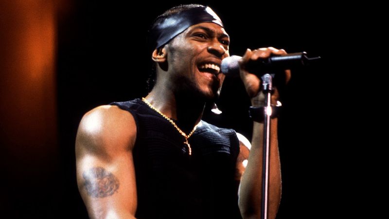 R&B efsanesi D Angelo 51 yaşında hayatını kaybetti