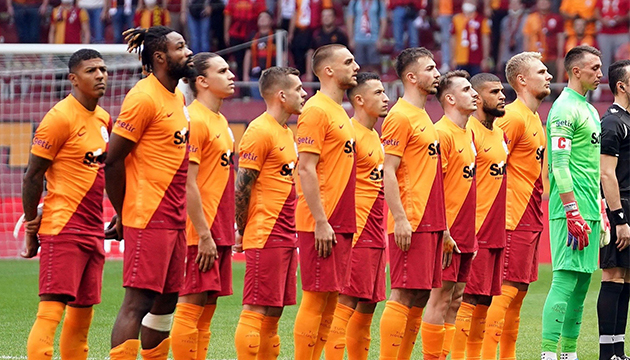 Galatasaray Göztepe maçı başladı!