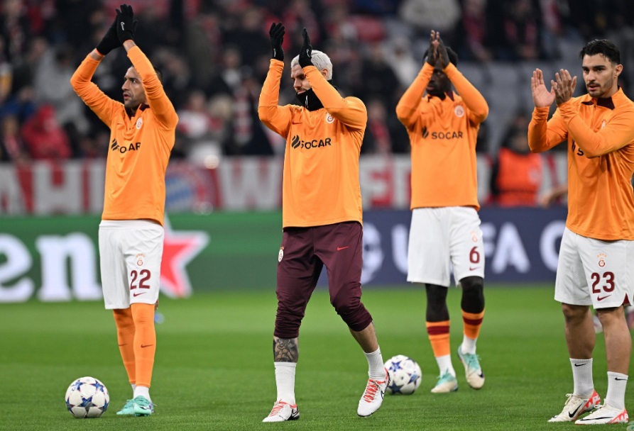 Galatasaray - Manchester United maçının ilk 11 leri
