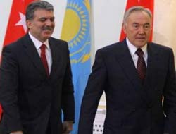 NAZARBAYEV: BABACAN BİZİ KRİZDEN KURTARSIN