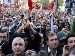 GÜRCİSTAN DA SIKIYÖNETİM İLAN EDİLDİ