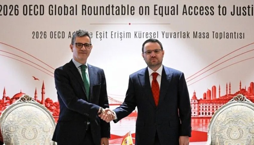 Bakan Gürlek'ten kritik görüşme