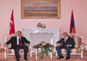 SARKİSYAN: TEŞEKKÜRLER, ELİMİZİ HAVADA BIRAKMADINIZ… ENGELLERİ KALDIRACAĞIZ!