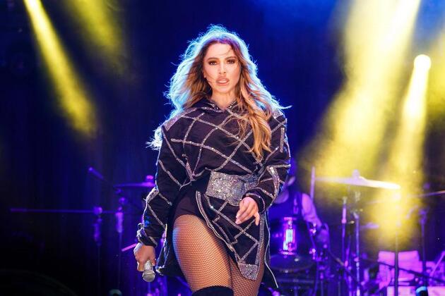 Hadise, eşofmanlı ve sıfır makyajlı haliyle ilgi odağı oldu