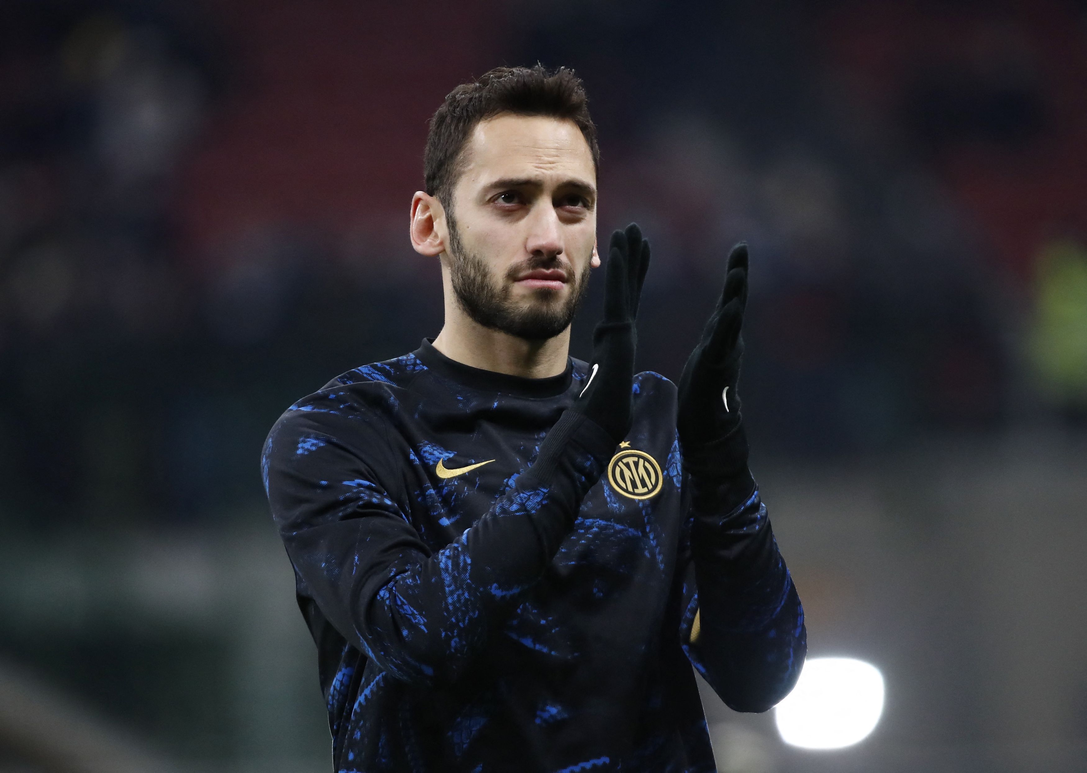 Hakan Çalhanoğlu na büyük onur!