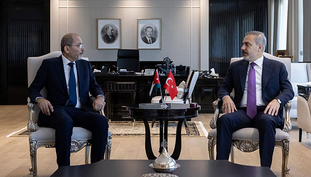 Bakan Fidan dan kritik görüşme