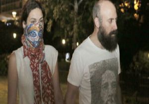 Halit Ergenç İçin İğrenç Pankart!