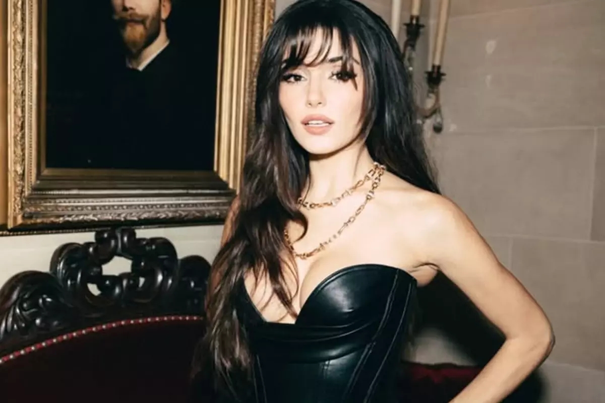 Hande Erçel imajını tazeledi!