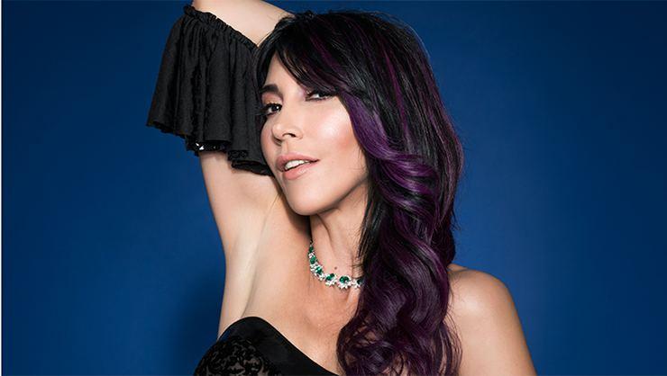 Hande Yener, iddialı kıyafetiyle bakışları üzerine topladı