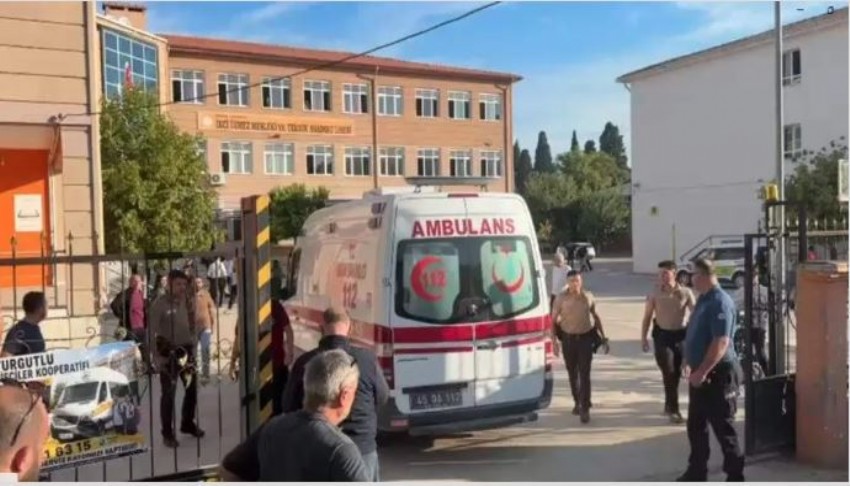 Manisa'da okulu kana bulayan saldırgan yakalandı