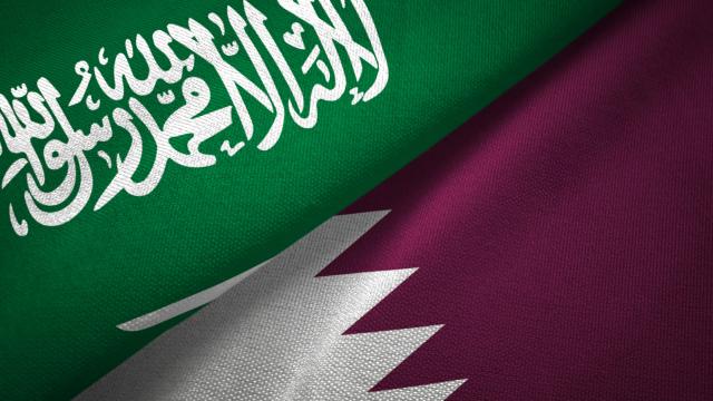 Arabistan Katar a kapıları açtı