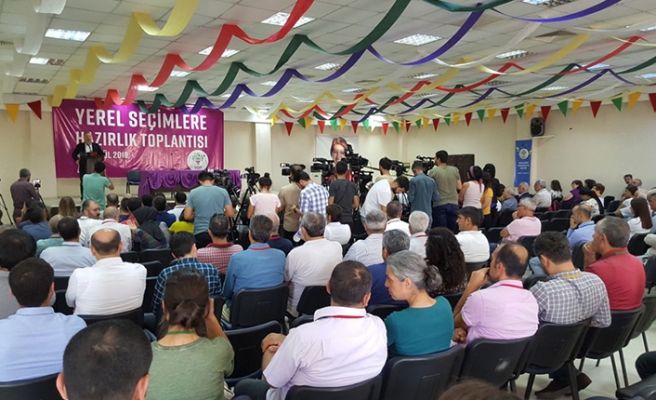 HDP den  yerel seçim  toplantısı