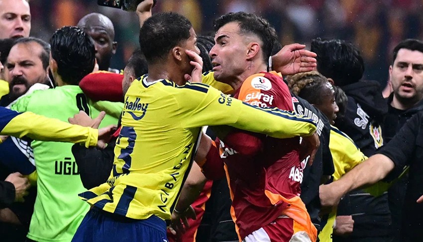 Derbi kavgasının faturası ağır olabilir! Archie Brown, Abdülkerim, Kerem ve Sallai'yi bekleyen cezalar
