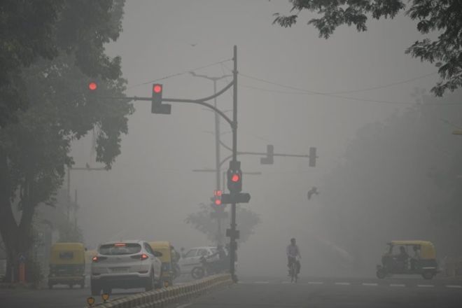 Hindistan da hava kirliliği alarmı