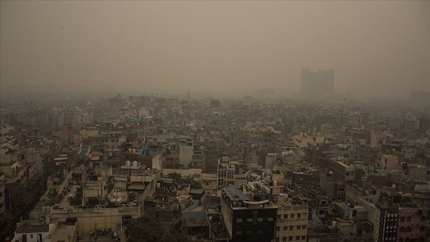 Yeni Delhi de hava kirliliğine önlem