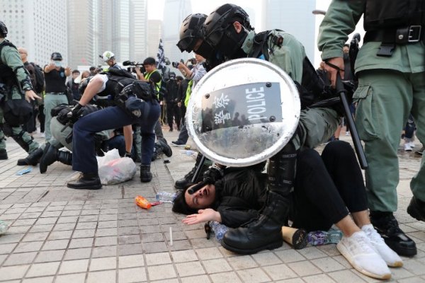 Hong Kong ta Uygur Türk lerine destek için eylem yapıldı!