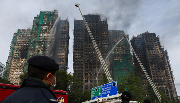 Hong Kong da ölenlerin sayısı yükseldi