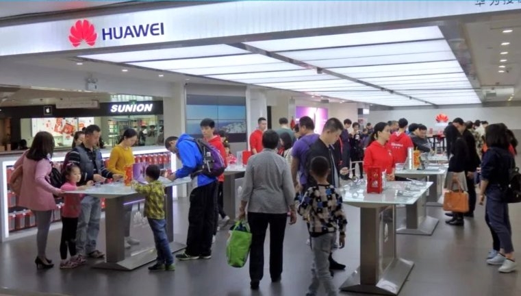 Çin de Huawei satışında patlama