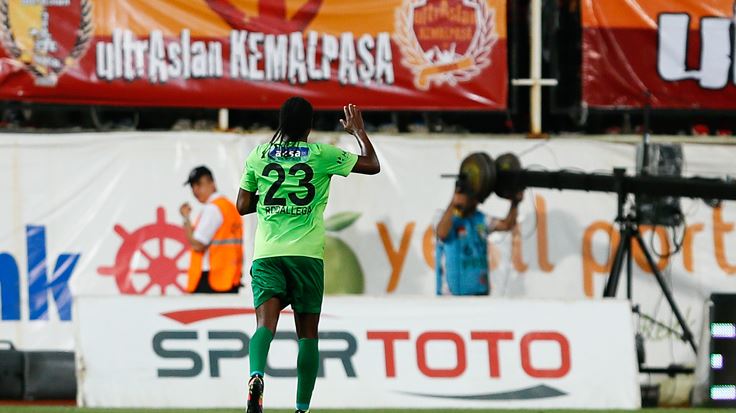 Galatasaray ın yeni forveti...