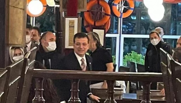 İmamoğlu balık restoranında olduğunu doğrulayınca CHP'li isim özür diledi: Gerçekten utandım!