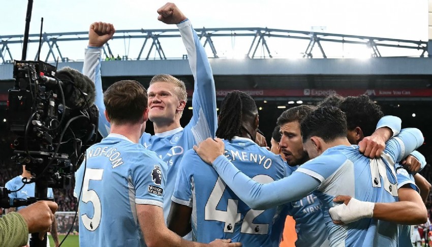 City Liverpool'u dağıttı: Maresca tarihe geçti