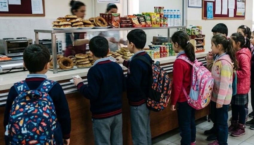 Okul kantininde zehirlenme iddiasına gözaltı
