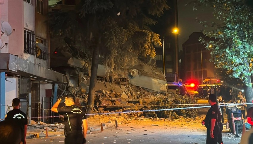 İstanbul'da korku dolu anlar: 4 katlı bina çöktü