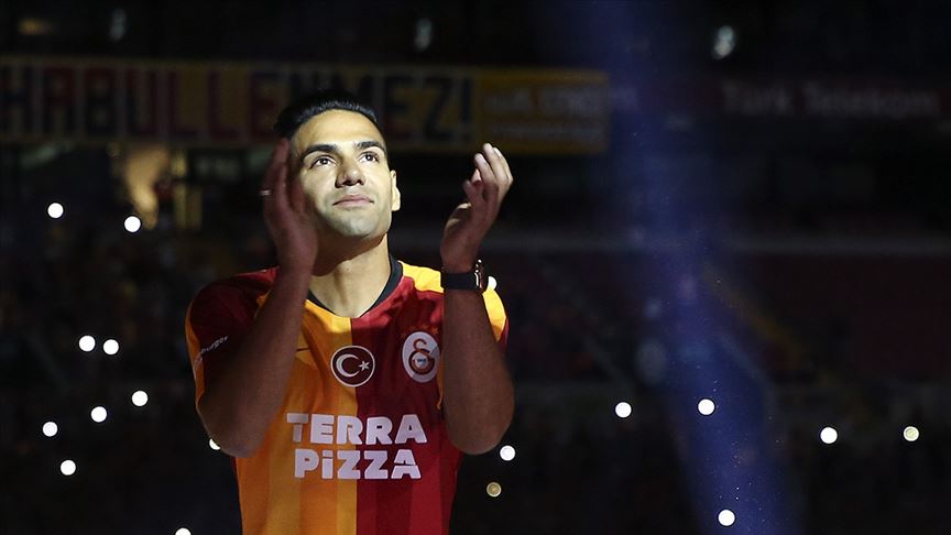 Süper Lig de sahne Falcao nun