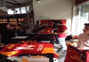 İşte Wesley Sneijder in Forma Numarası...