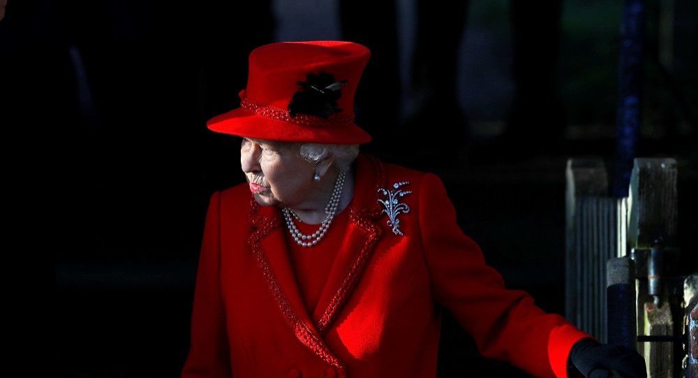 İngiltere Kraliçesi 2. Elizabeth, Brexit yasasına onay verdi!