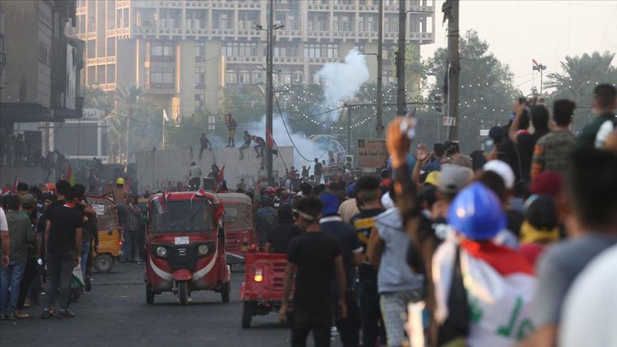 Irak ta güvenlik güçleri göstericilere müdahale etti