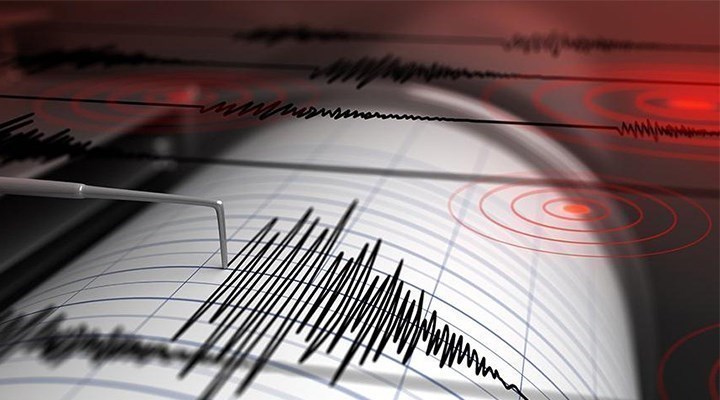 Korkutan deprem: 276 yaralı