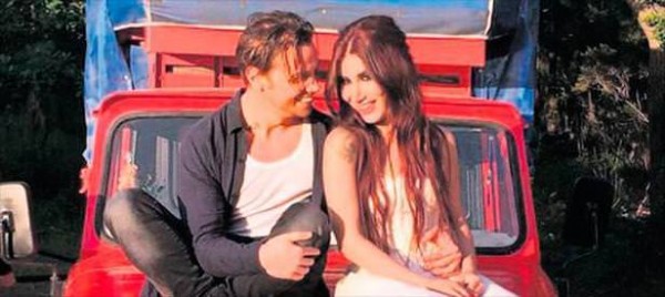 İrem Derici nin yeni klibi olay oldu!
