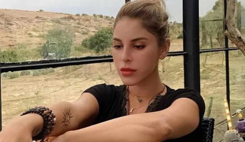 Koronayı telefondan kapmış!