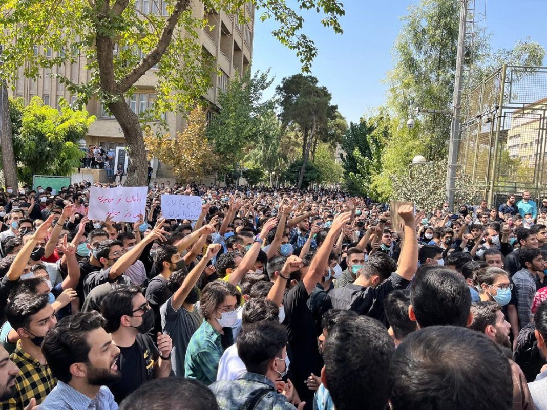 ABD den İran a, Mahsa Amani protestoları için yeni yaptırım kararı!