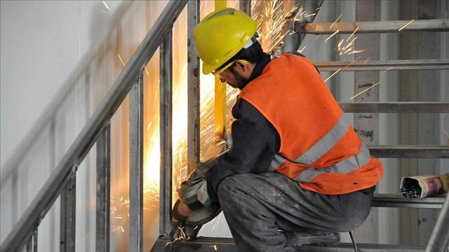 Ücretli çalışan sayısı yüzde 7,2 arttı