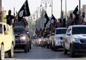 IŞİD Kobani ye doğru ilerleyişini sürdürüyor!