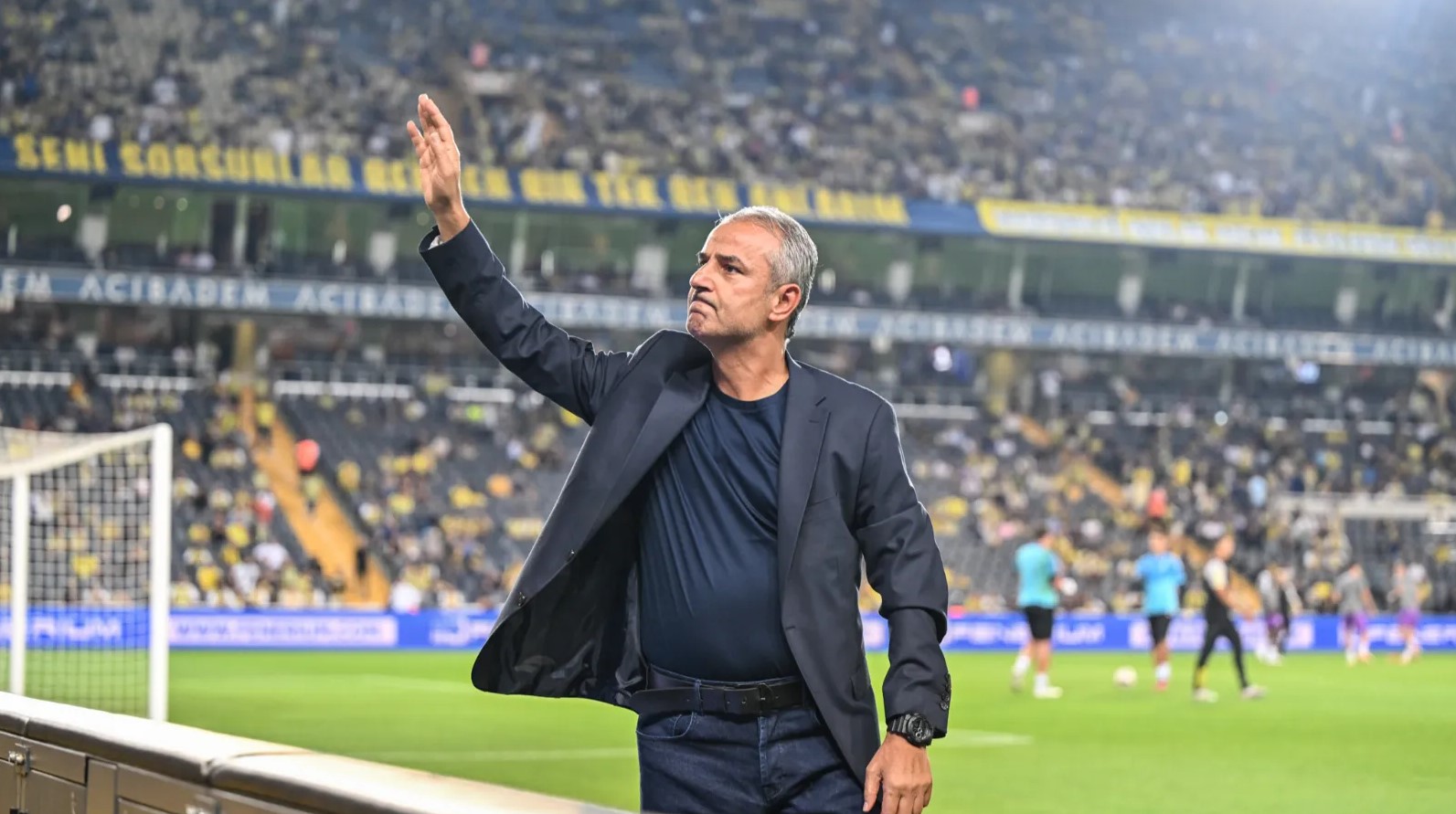 İsmail Kartal, transfer açıklaması yaptı