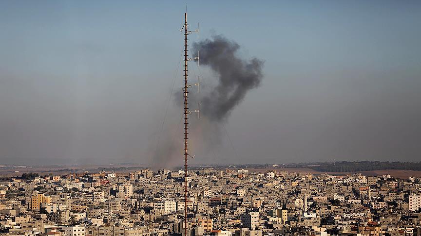 İsrail den Gazze ye 1 günde 35 saldırı!