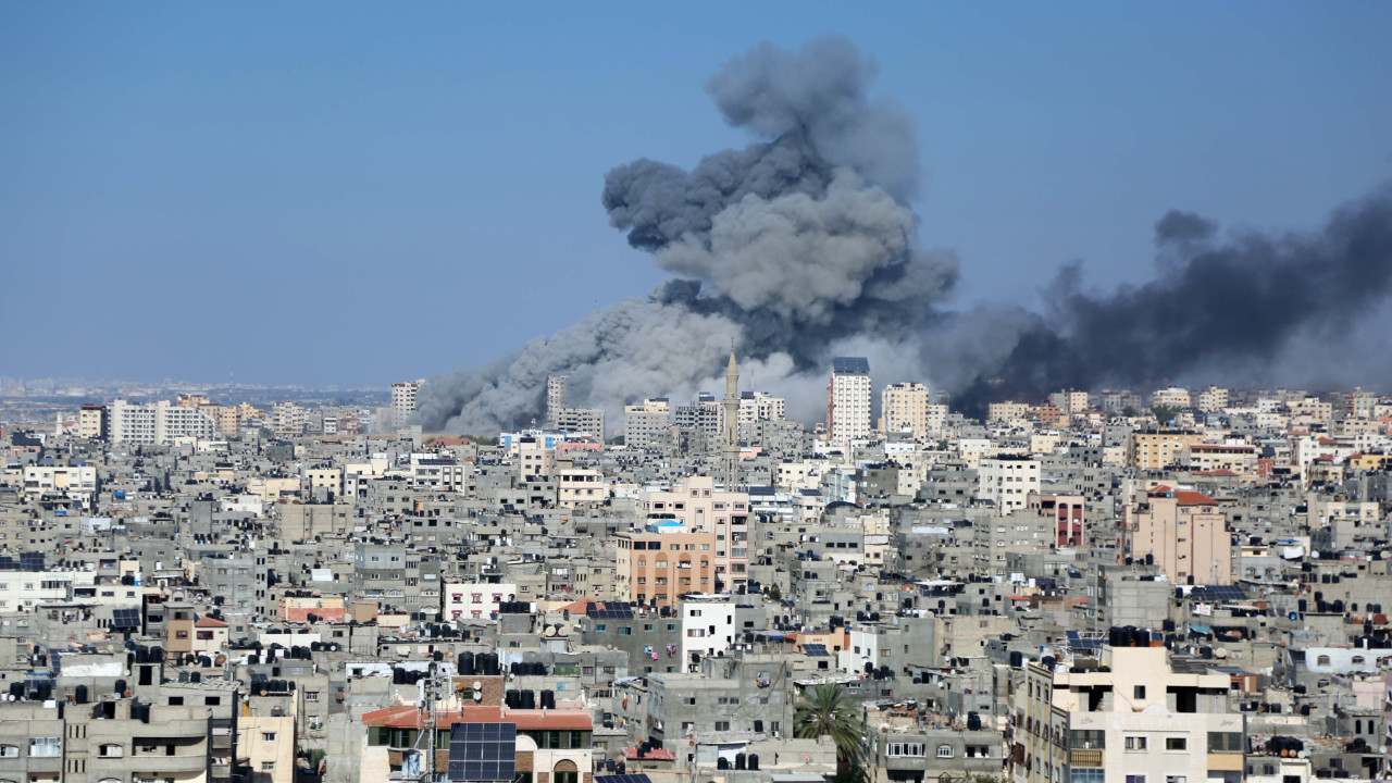 İsrail, Hamas’a ait noktaları vuruyor